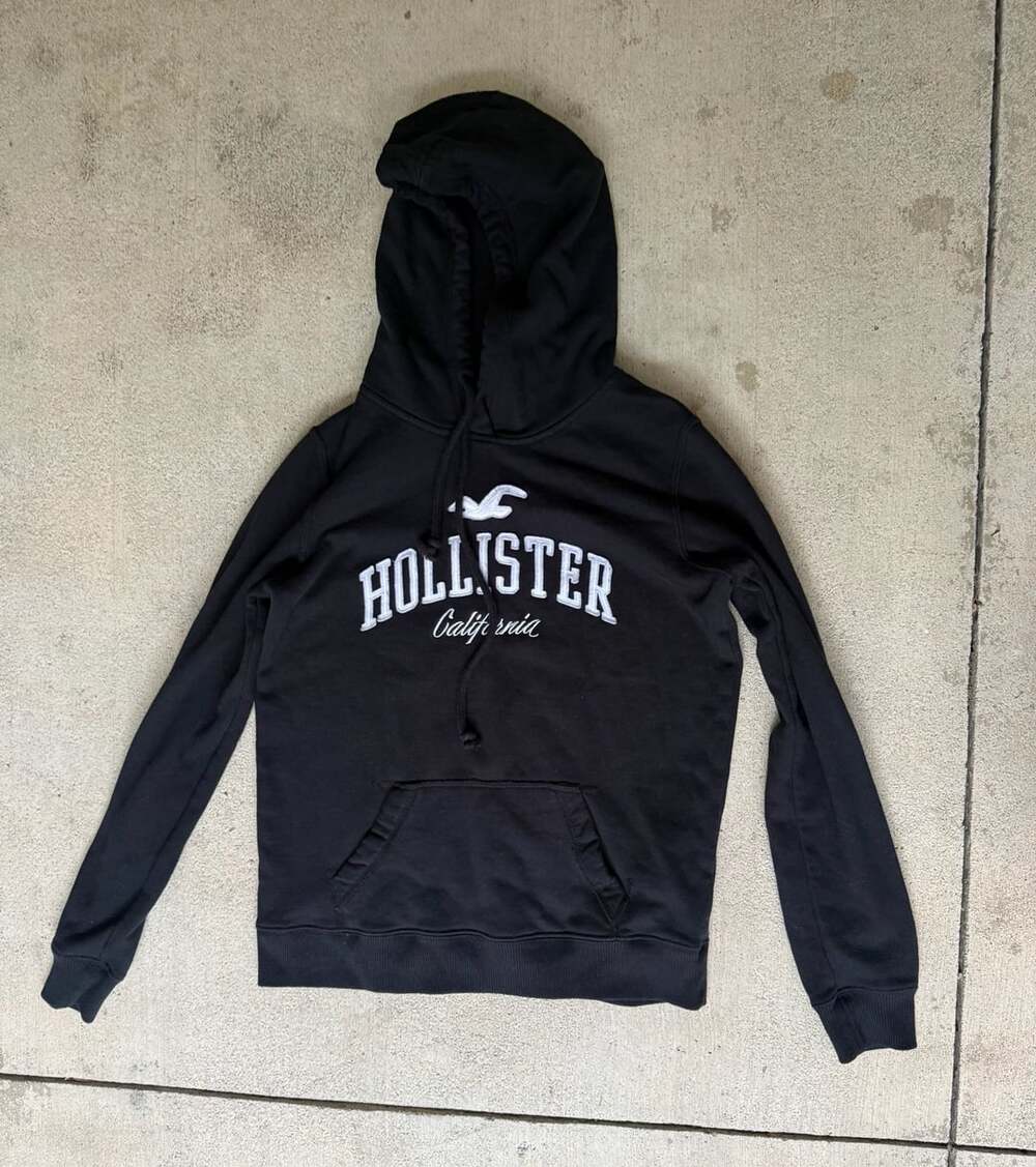 Hollister California Black Logo Graphic Pullover Hoodie Sweatshirt Size S